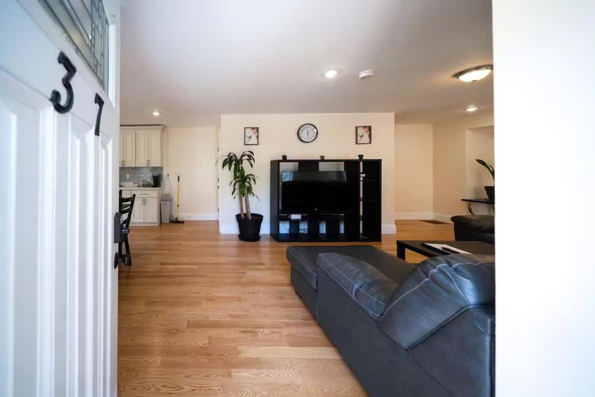 37 - 3Br Quincy - Cozy Townhouse Near Blue Hills Διαμέρισμα Εξωτερικό φωτογραφία