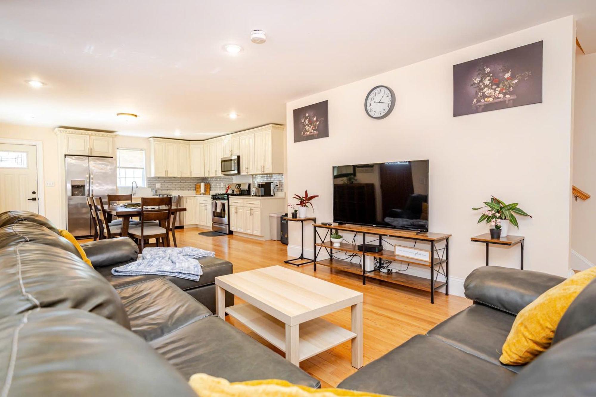 37 - 3Br Quincy - Cozy Townhouse Near Blue Hills Διαμέρισμα Εξωτερικό φωτογραφία
